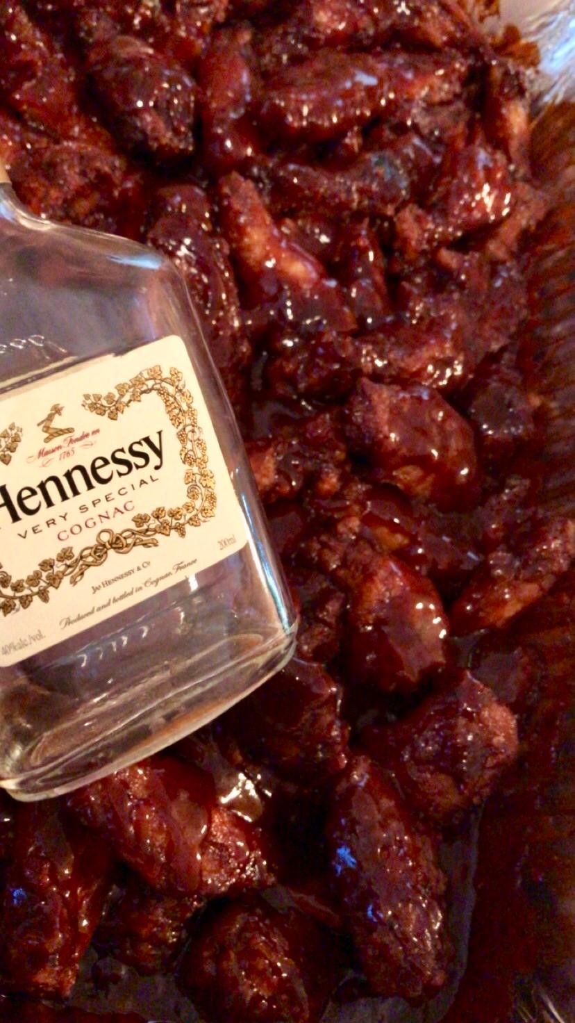 Small Hennessy Wingettes