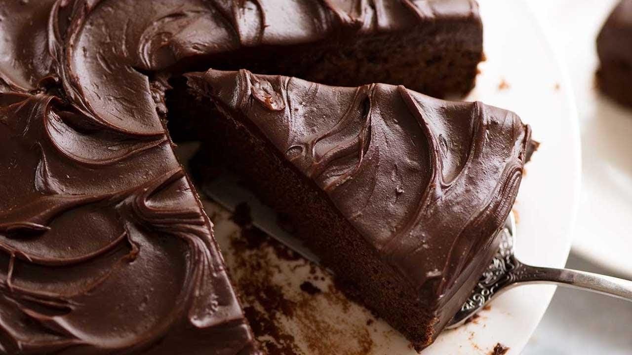 10” Chocolate Cake