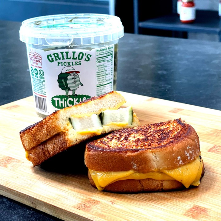 Extra® x Grillo's™ Grilled Cheese w/ Pickles!