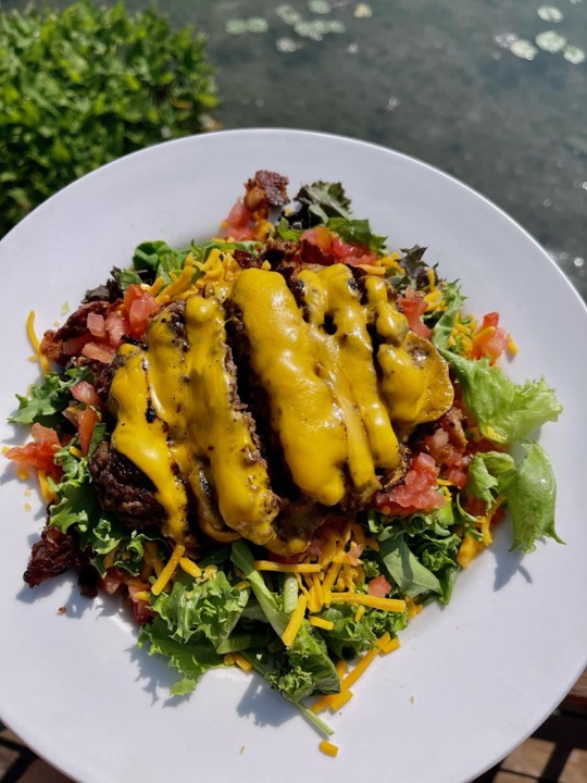 Flippin Burger Salad