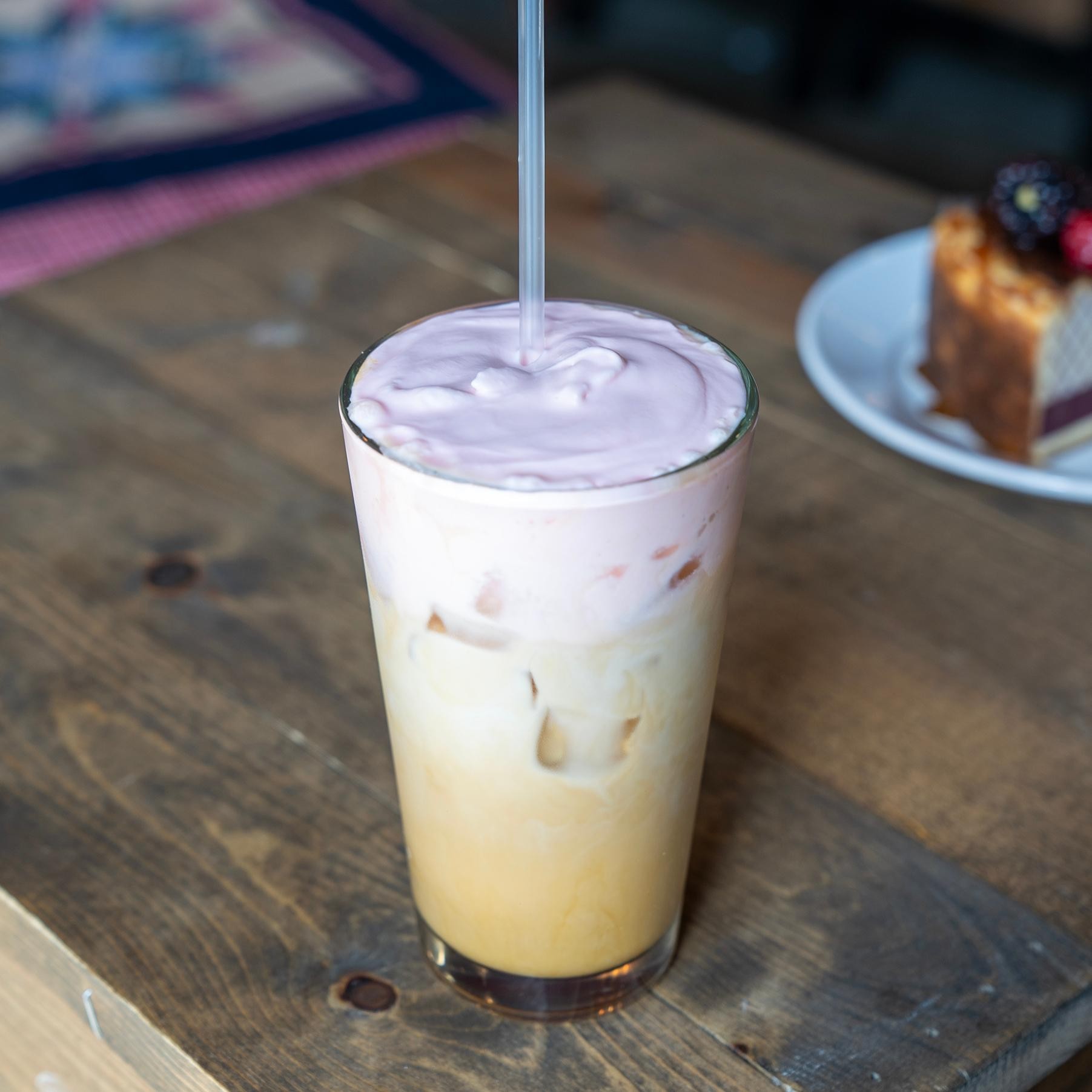 Chai Strawberry (ICED ONLY)