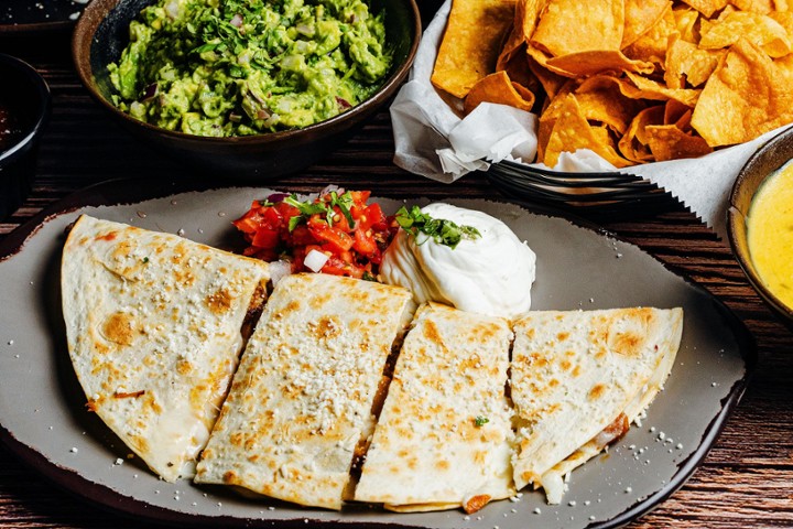 BUFFALO CHICKEN QUESADILLA