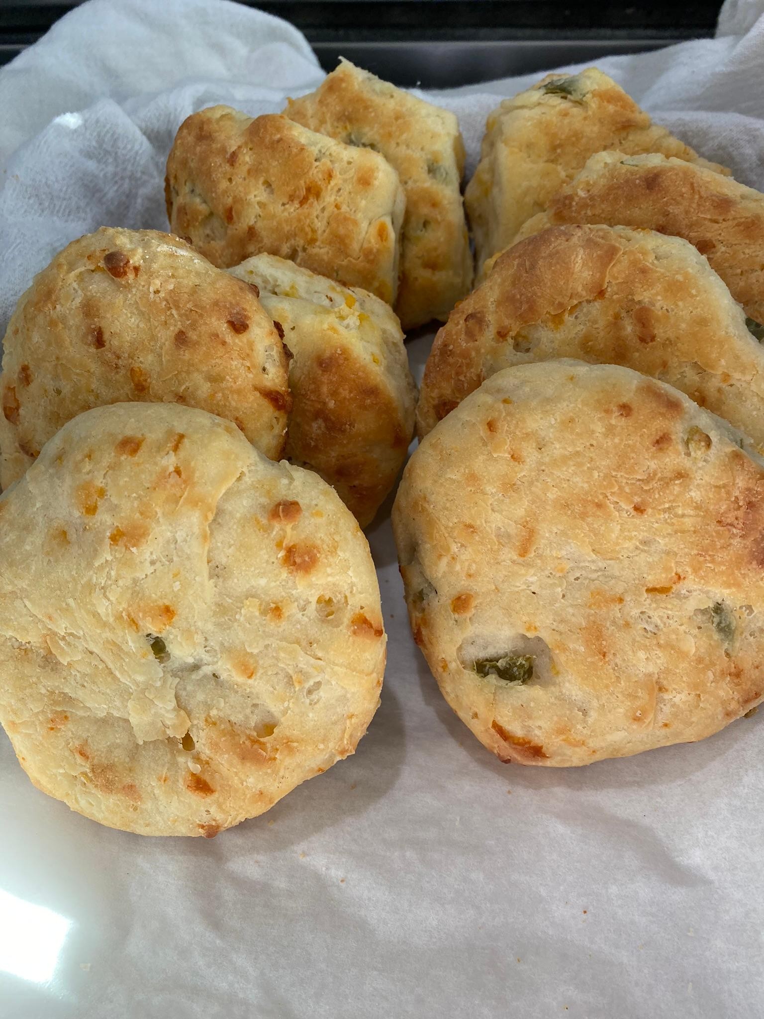 Buttermilk biscuits Jalapeno Cheddar Bakers doz