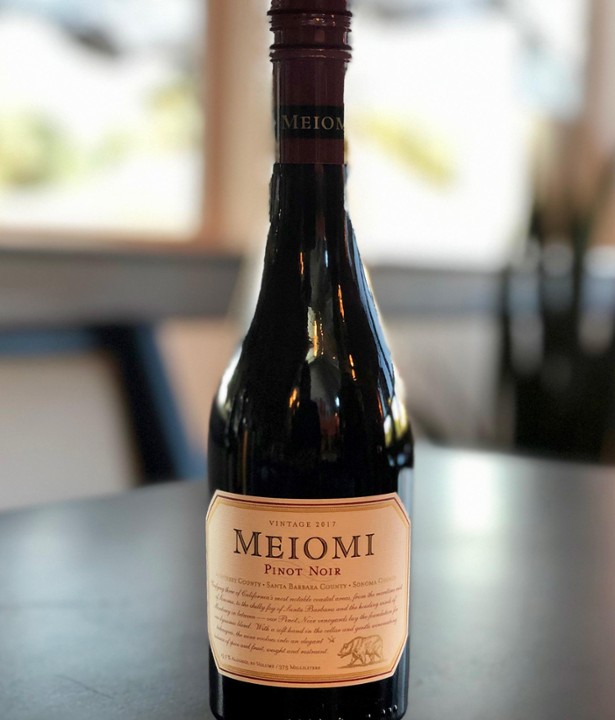 Pinot Noir/Merlot