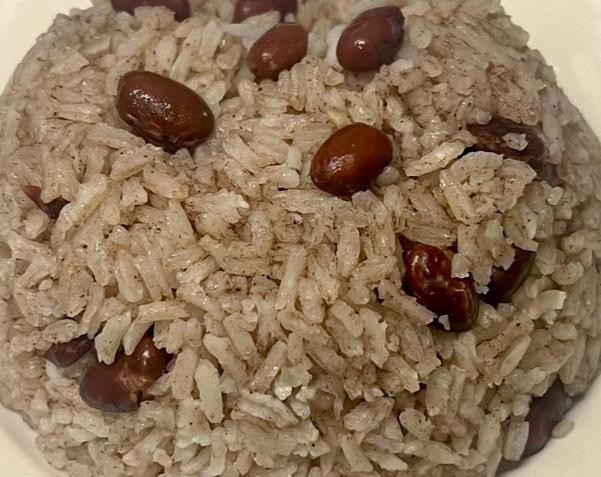 Rice and Peas 1/2 tray