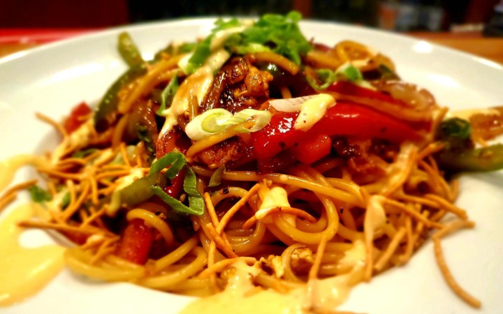 Sideline Lo-Mein