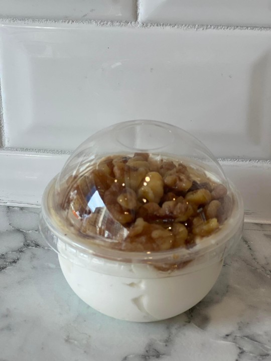Greek yogurt with honey and Walnuts