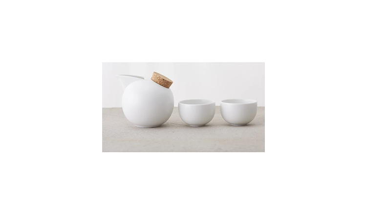 Porcelain Cold Sake Carafe + Cups
