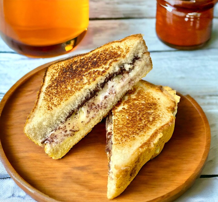 Black Betty Grilled Cheese
