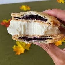 Hand Pie - Ice cream Sandwich (Vegan GF Available)