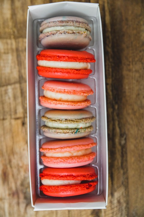 Seasonal Macaron 6 pack