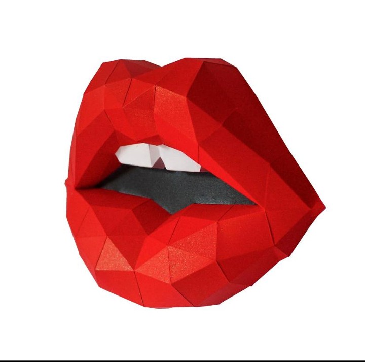Red Lips Wall Art - DIY Papercraft