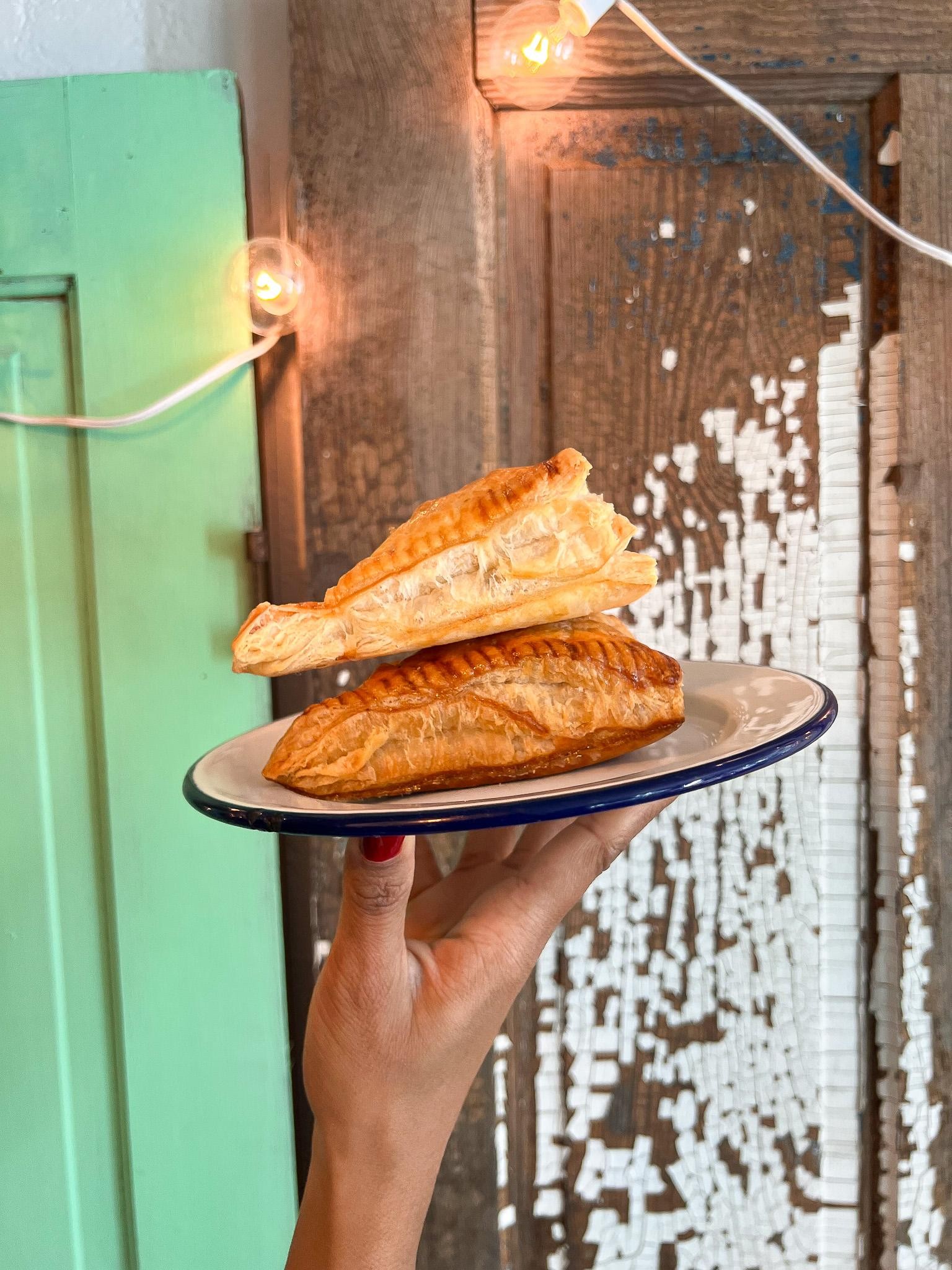 Pastelito Guava