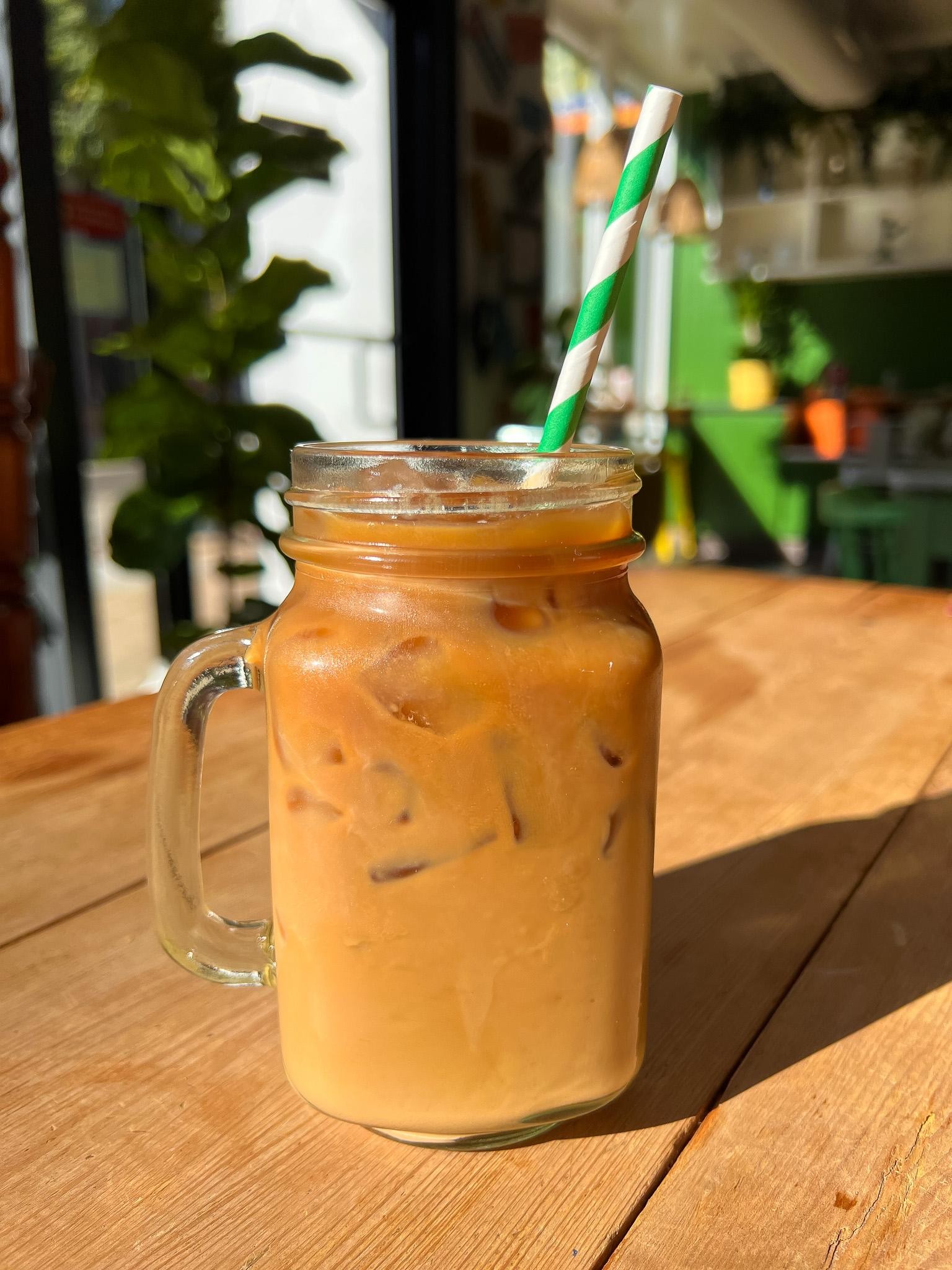 Iced Cafe con Leche