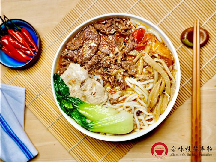 F1.Ultimate Spicy Beef Rice Noodle Soup