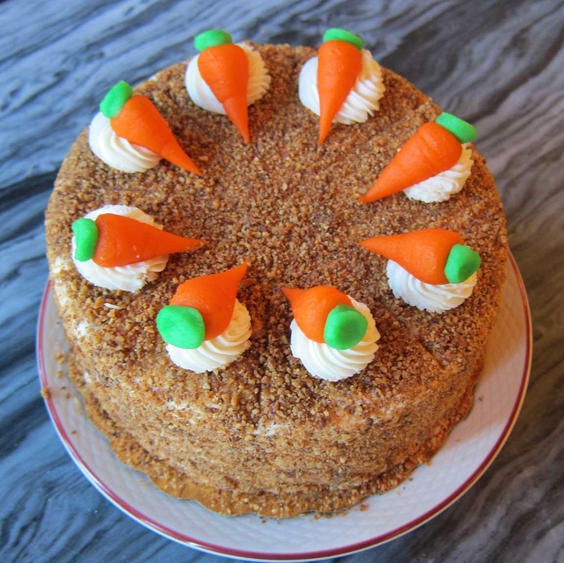 Carrot Cake, 7"