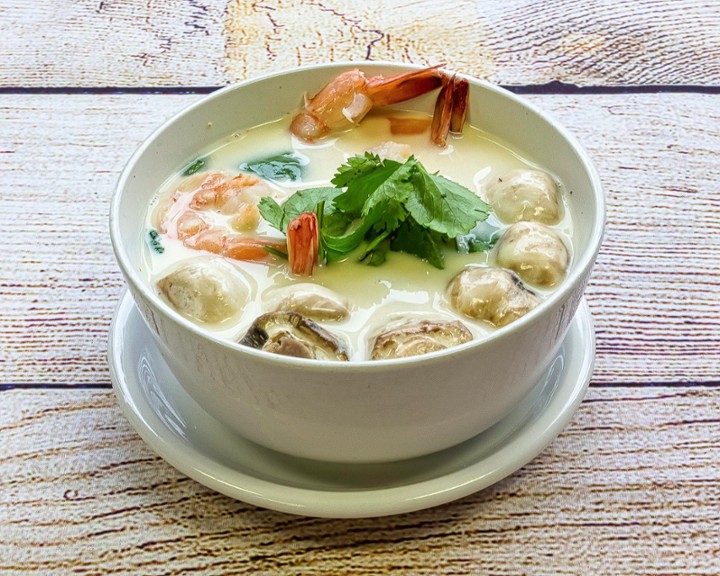 Tom Kha Soup (S)