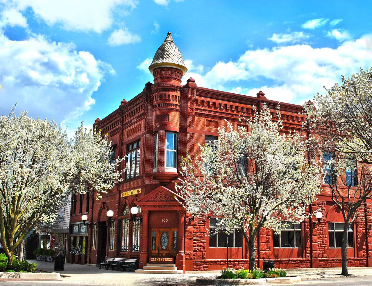 Clementine's South Haven