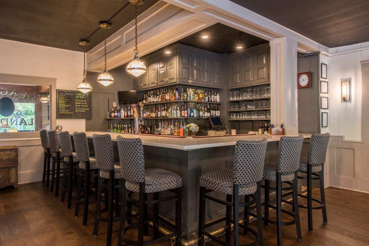 Eagle Landing Restaurant & Tavern 179 Carter Notch Rd