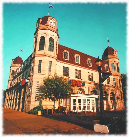 8905 Lake Ave GL Chard