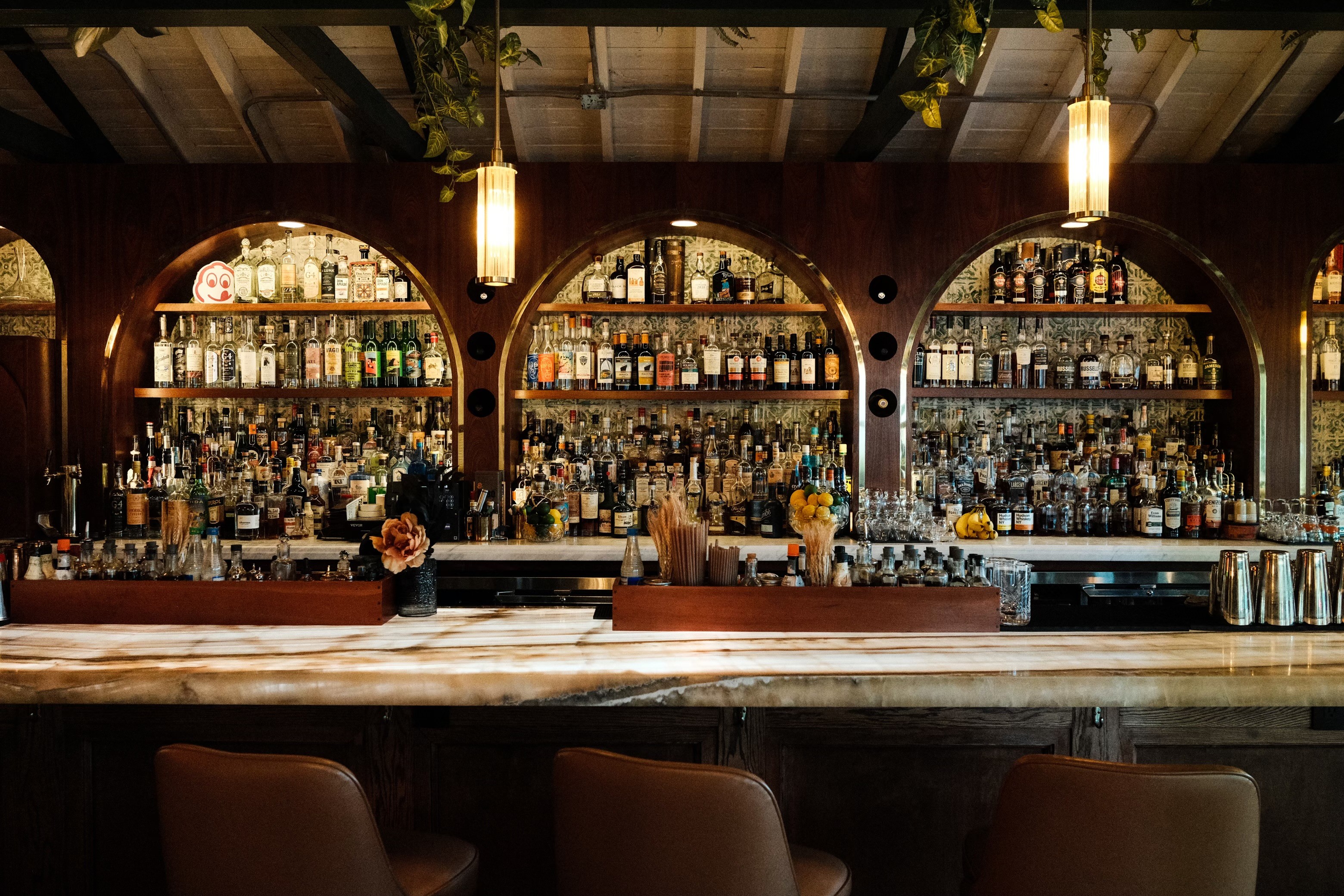Otto's High Dive 2304 E Robinson