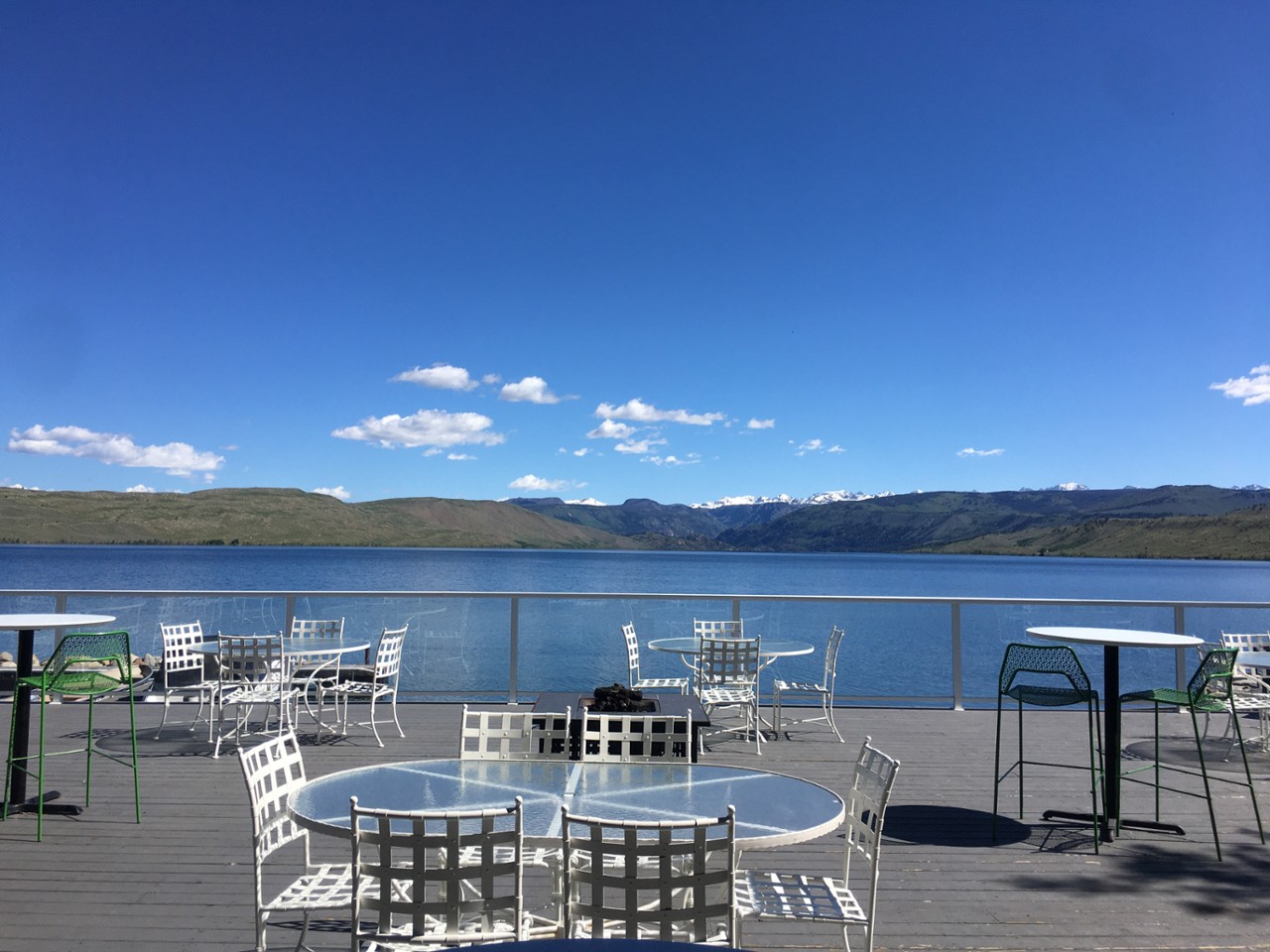 Lakeside Restaurant 99 Forest service Road #111