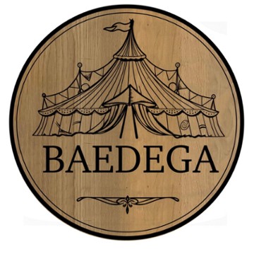 Baedega 338 Commercial St