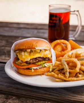 Dale’s Essenhaus 3900 Farm to Market Road 972