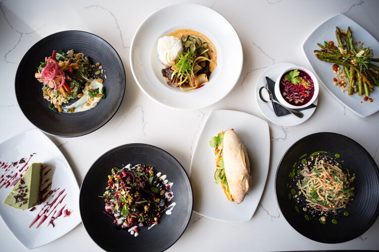 Rut Bar & Kitchen 901 W 14th Ave