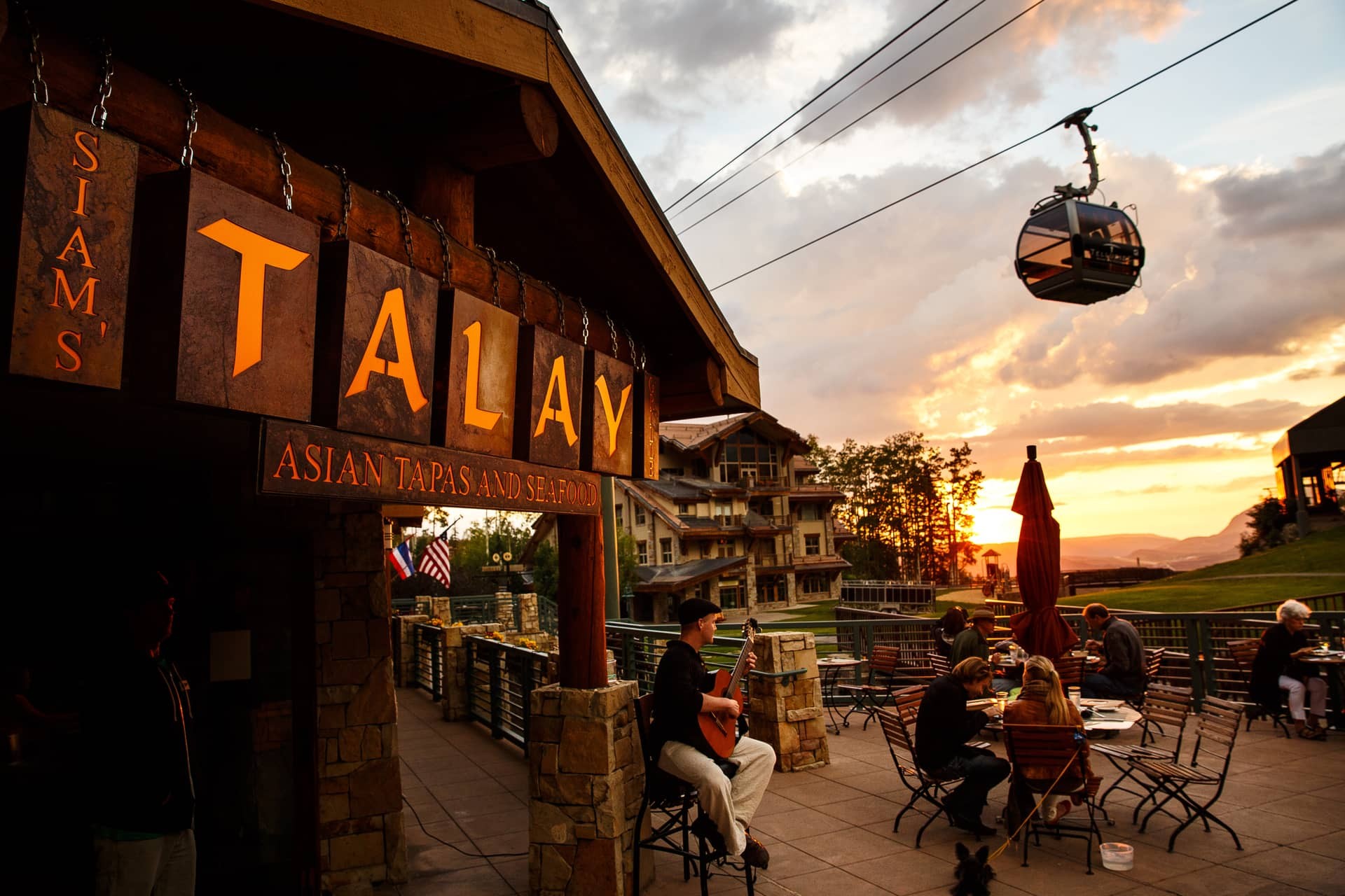 Restaurant banner image