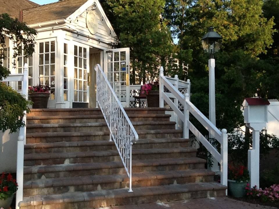 Bay Pony Inn 508 Old Skippack Road