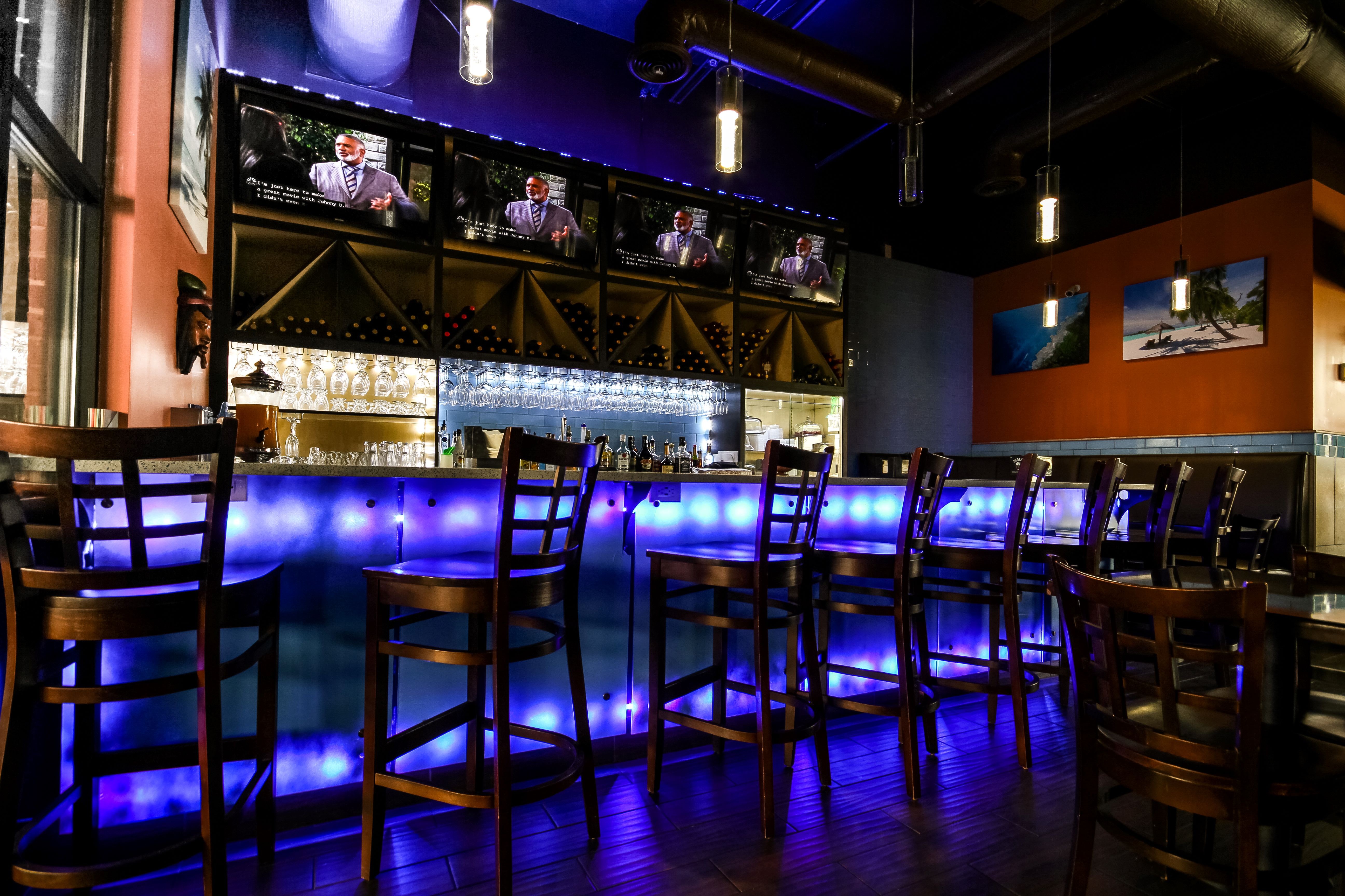 Kingston Grill 1105 Main Street Suite 701