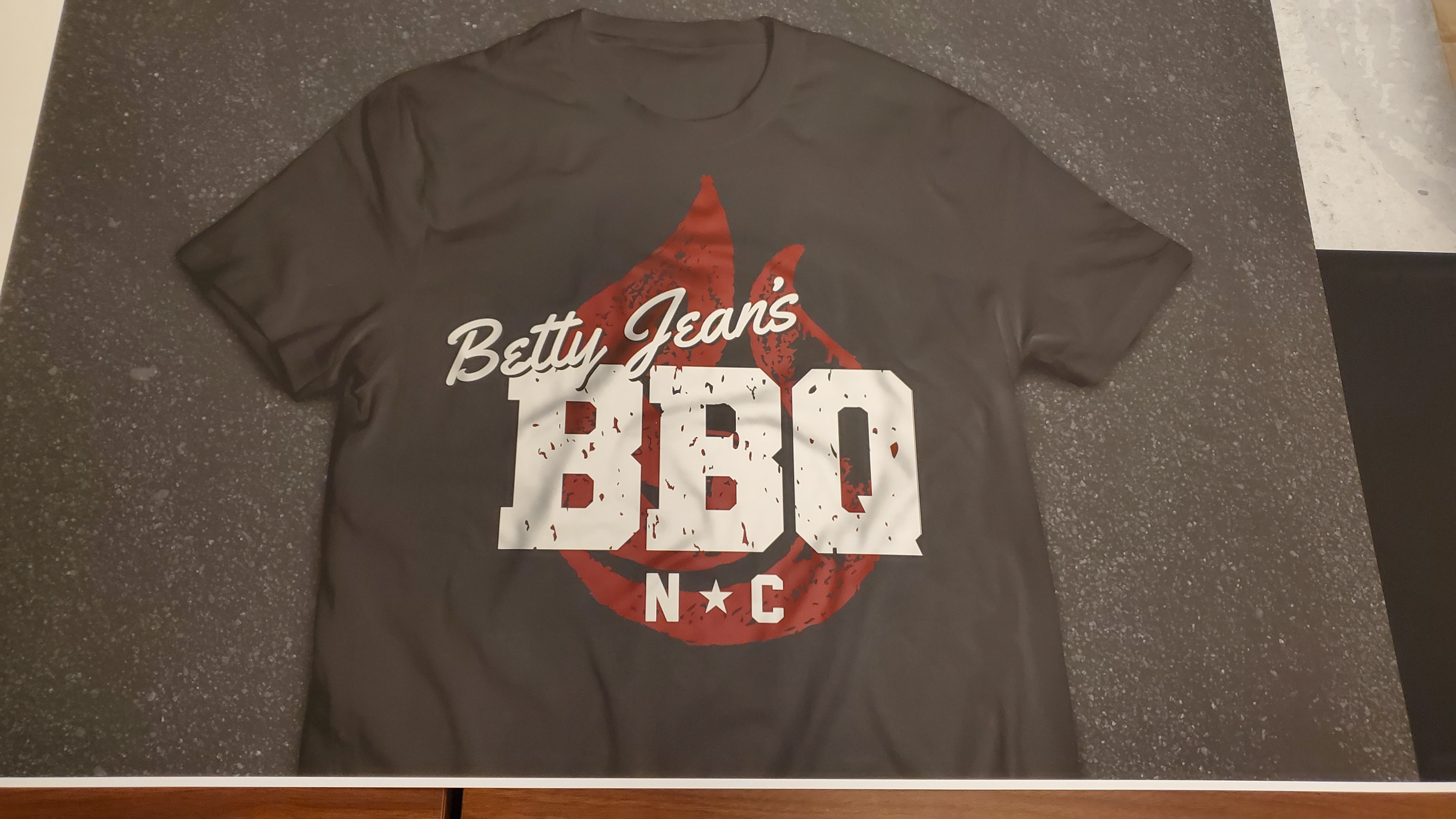 BETTY JEANS BBQ logo