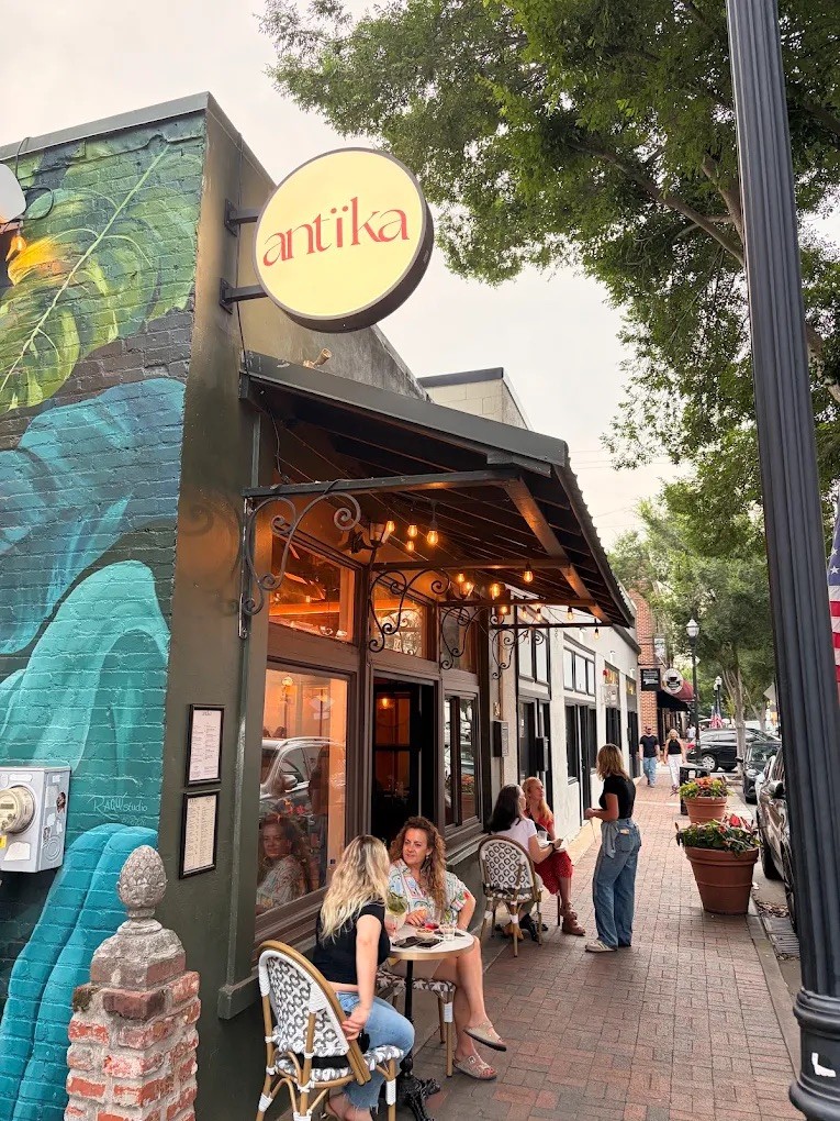 Restaurant banner image