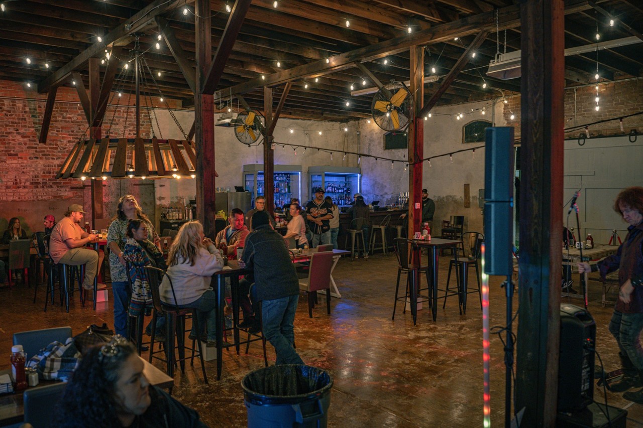 Cowgirls Tavern 508 S Main