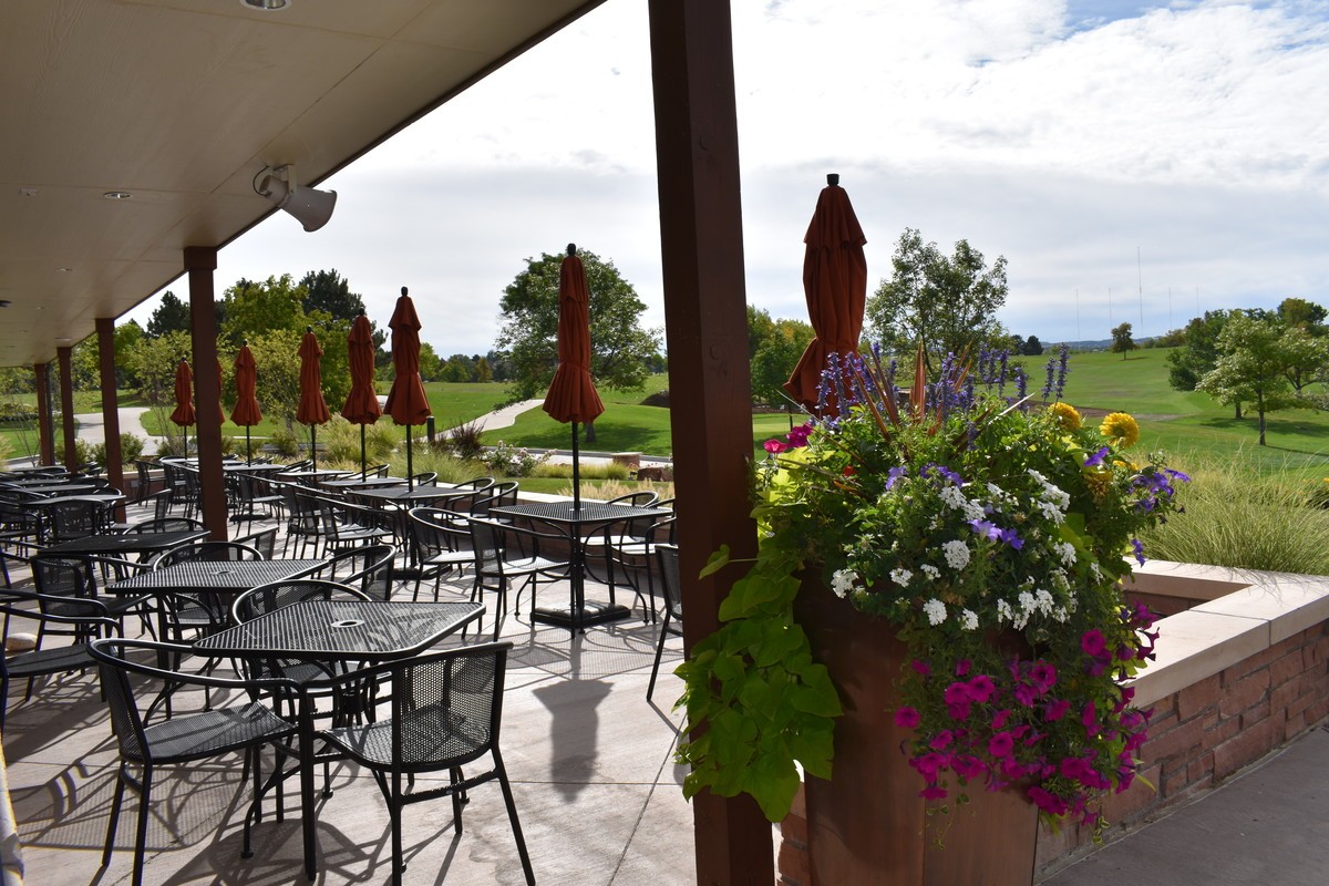 South Suburban Golf Course Bar & Grill