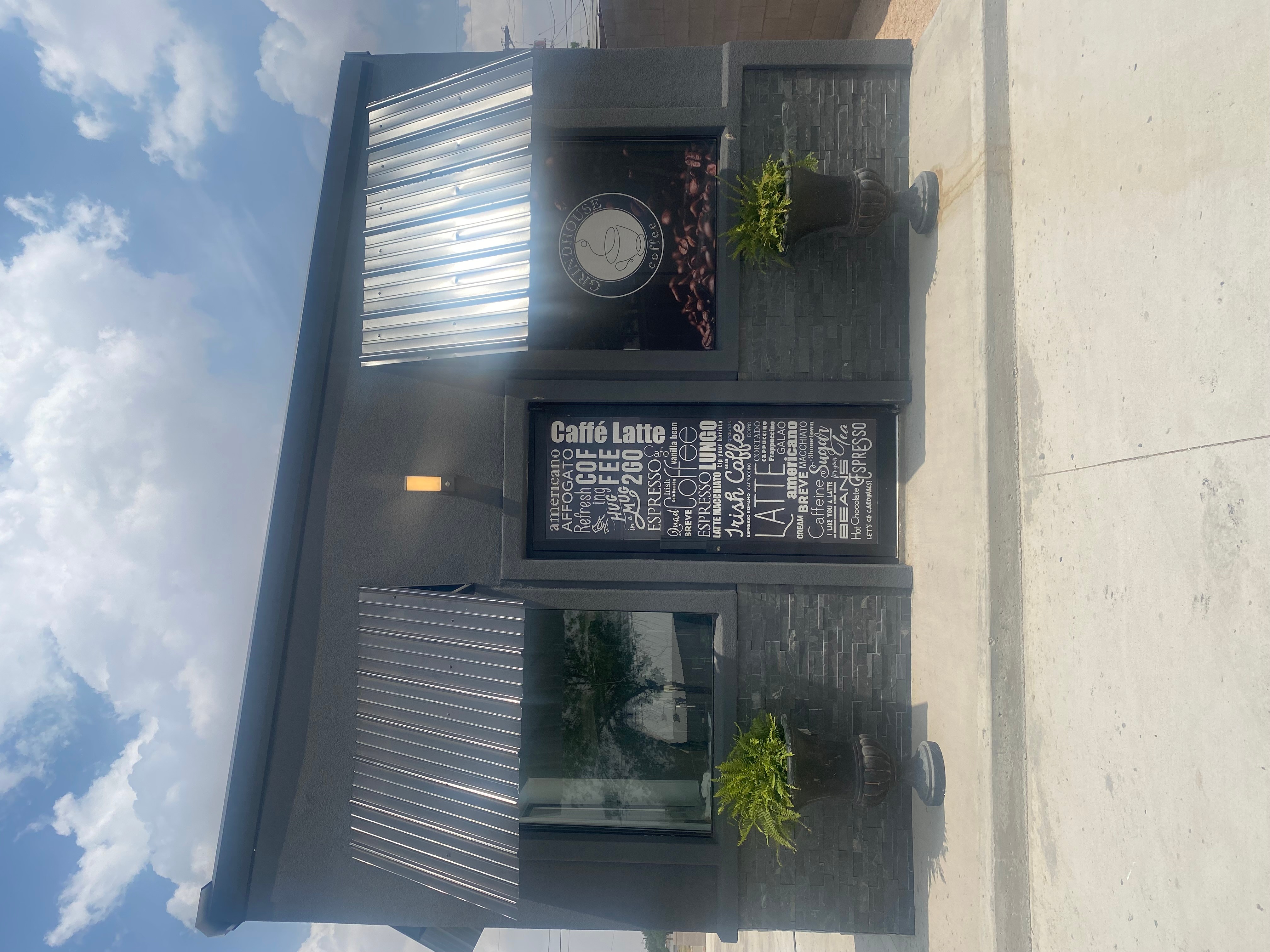 Grindhouse 514 Main Street | Toast