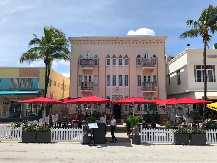 Restaurant banner image