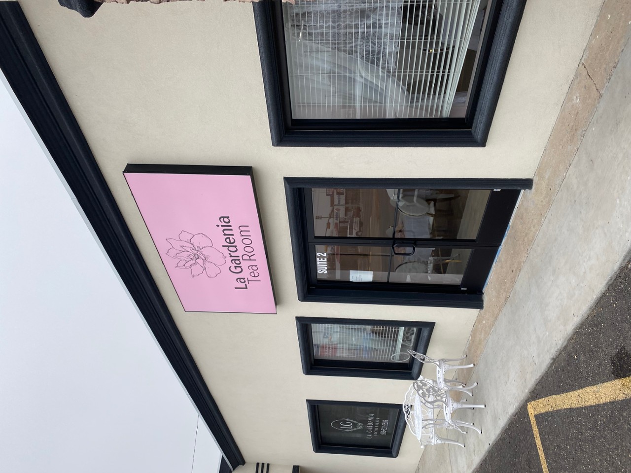 LA GARDENIA TEA ROOM 711 S Closner Blvd