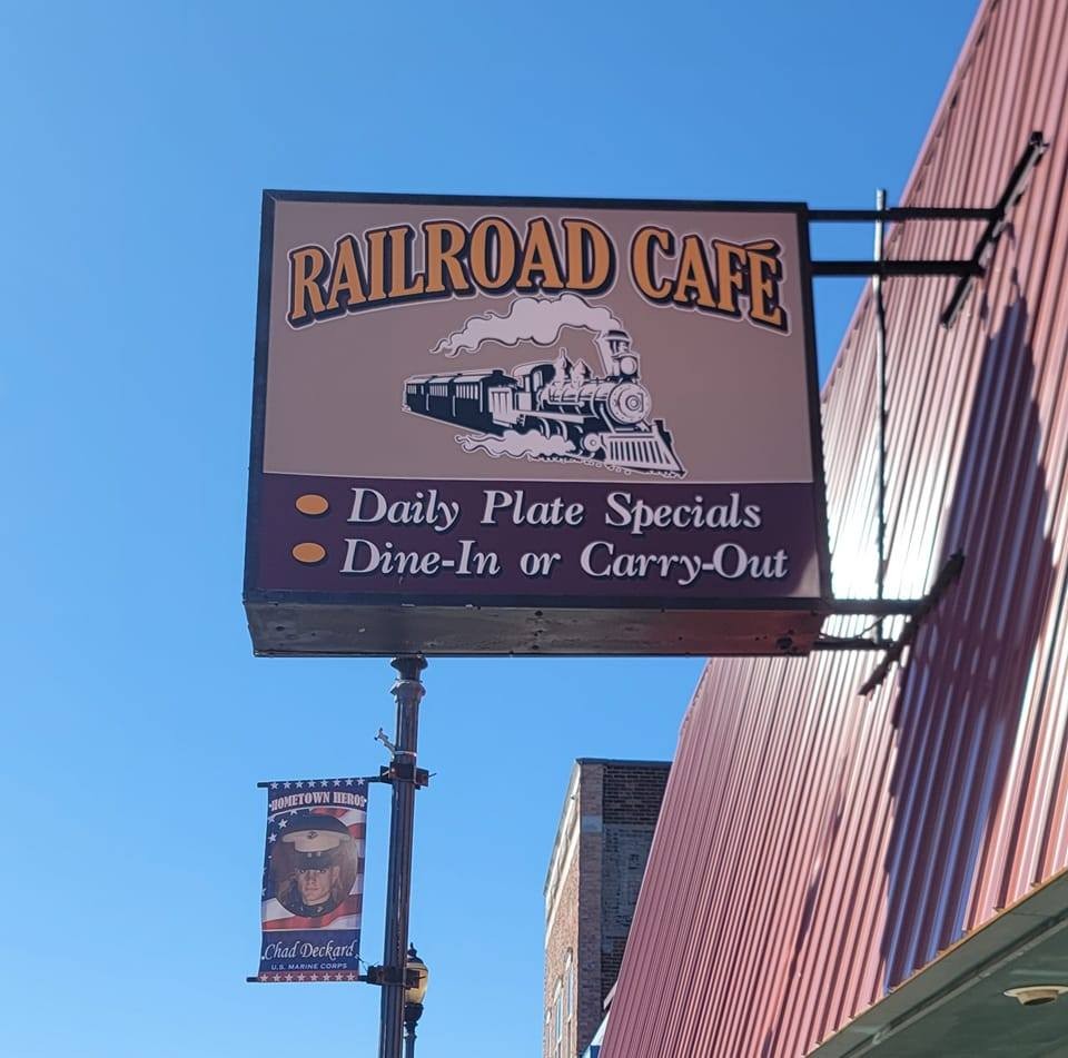 Railroad Cafe 641 W Main St DBL Well Bourbon