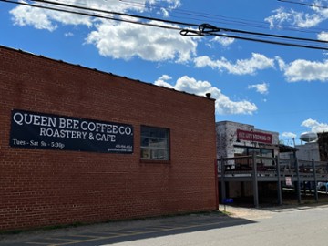 Queen Bee Coffee Co - Forsyth