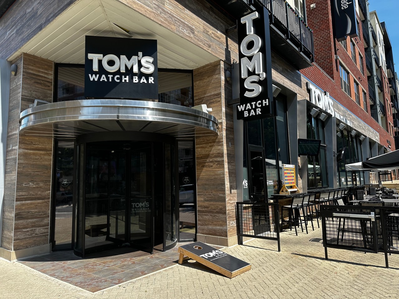 Tom's Watch Bar - DC – NATIONAL HARBOR 200 American Way
