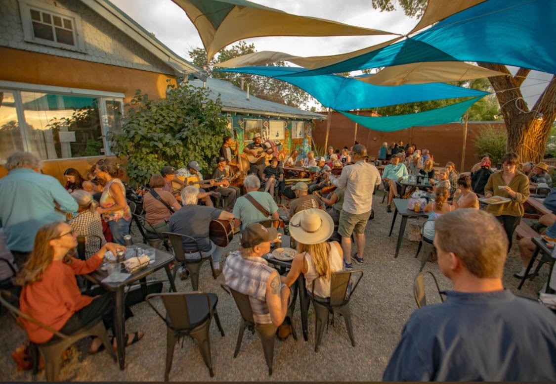 The Earth Oven 106 Des Georges Pl Taos