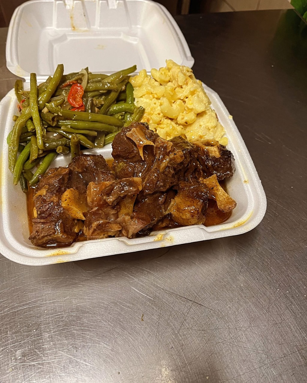 Royal's Jamaican Soul 5147 Germantown Avenue