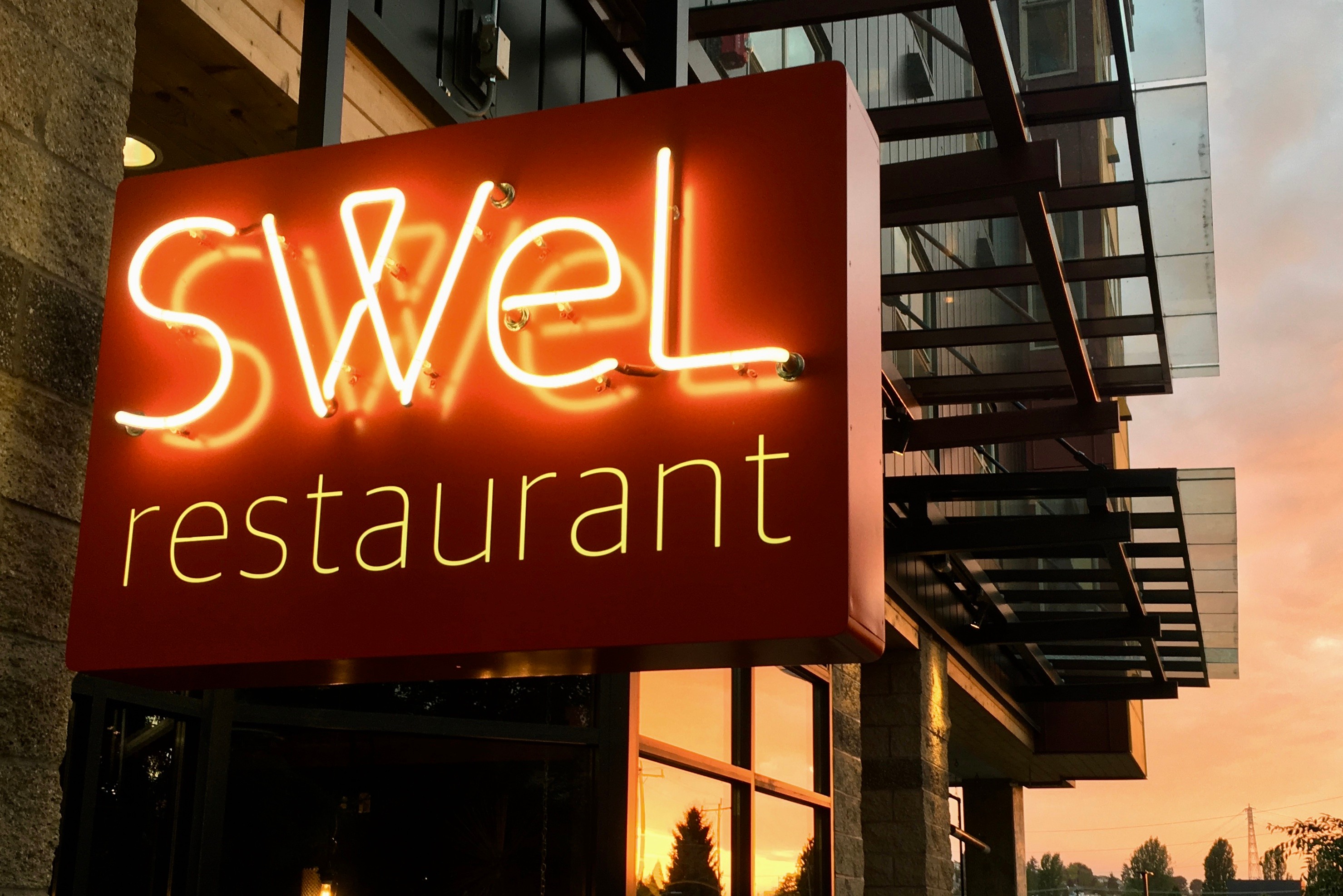 SWeL Restaurant Fremont - The center of the universe
