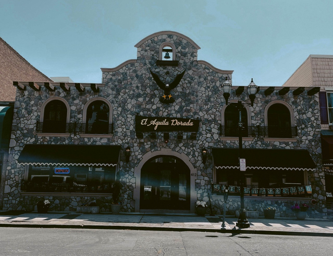 El Aguila Dorada - 412 Broadway 412 Broadway