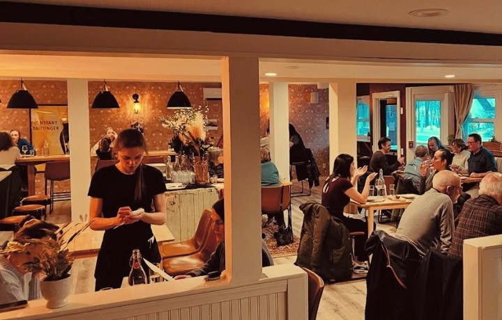 Restaurant banner image