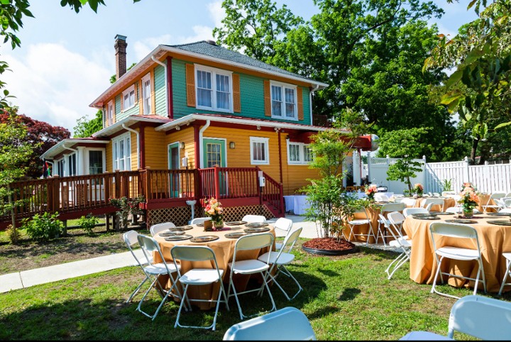 Restaurant banner image