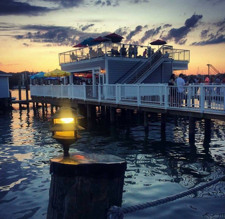 Skipper's Pier Restaurant & Dock Bar | Toast