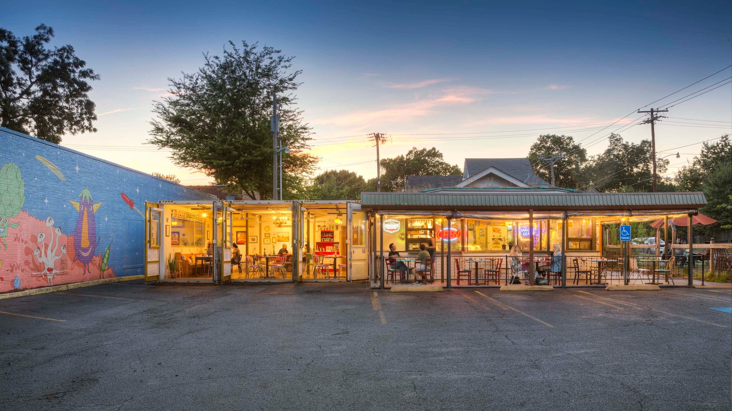 The Root Cafe SoMa (Downtown Little Rock)